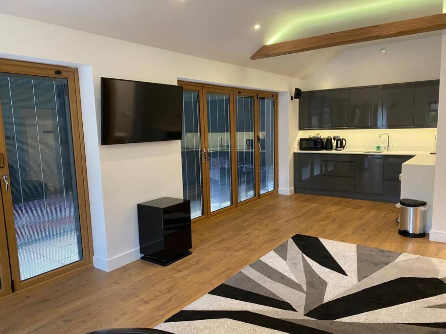 Stansted Airport Luxury Annexe With Parking. Apartment Birchanger ภายนอก รูปภาพ